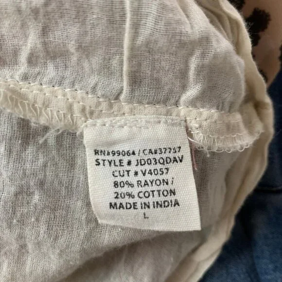 Billabong Davenport Aztec Tribal Print Dress Womens SIze Large - Picture 7 of 8